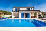 Kuca, Dobrinj, Kras, prodaja, 750000 €, 185 m2