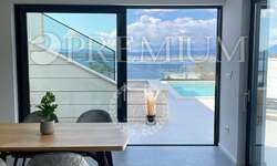 Trosoban stan, Crikvenica, prodaja, 540000 €, 70 m2