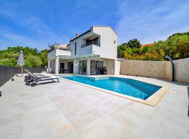 Kuca, Vrbnik, prodaja, 850000 €, 179 m2