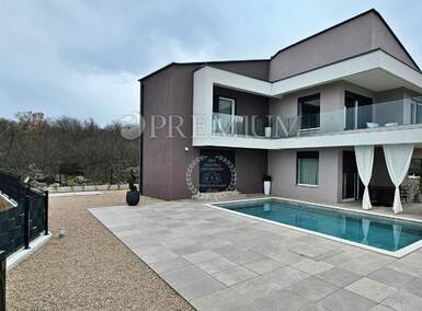 Kuca, Vrbnik, prodaja, 695000 €, 175 m2