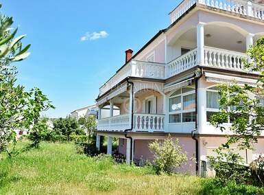 Stan, Malinska-Dubašnica, Malinska, prodaja, 475000 €, 390 m2