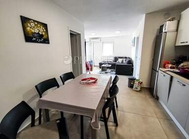 Trosoban stan, Dobrinj, Soline, prodaja, 280000 €, 62 m2