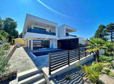 Kuca, Omišalj, Njivice, prodaja, 1080000 €, 279 m2