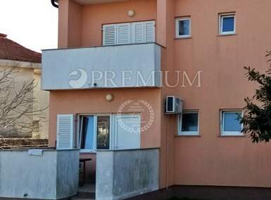 Kuca, Krk, prodaja, 495000 €, 219 m2