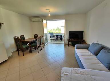 Trosoban stan, Dobrinj, Čižići, prodaja, 210000 €, 62 m2