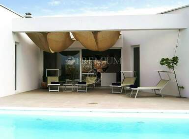 Kuca, Krk, prodaja, 850000 €, 110 m2