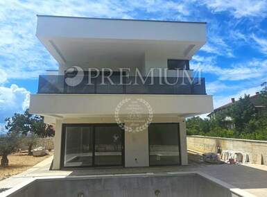 Kuca, Omišalj, prodaja, 672000 €, 191 m2