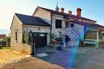 Kuca, Dobrinj, prodaja, 750000 €, 359 m2