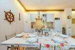 Kuca, Krk, prodaja, 635000 €, 290 m2