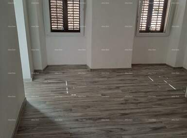 Dvosoban stan, Pula, prodaja, 220000 €, 70 m2
