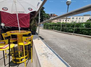 Poslovni prostor, Pula, prodaja, 154500 €, 41 m2