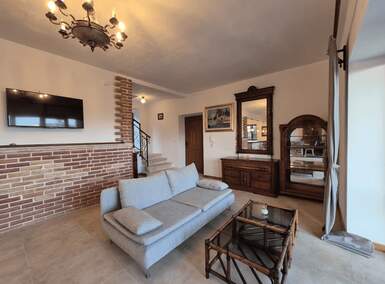 Kuca, Medulin, najam, 800 €, 140 m2