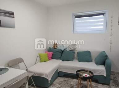 Kuca, Kastav, prodaja, 203000 €, 196 m2