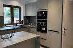 Trosoban stan, Rijeka, Krimeja, najam, 1250 €, 85 m2