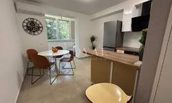 Dvosoban stan, Rijeka, Donja Vežica, najam, 750 €, 55 m2