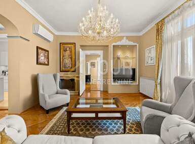 Dvosoban stan, Opatija, Opatija - Centar, najam, 2500 €, 100 m2