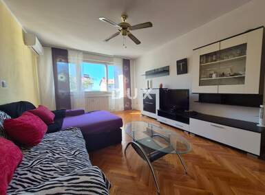 Trosoban stan, Rijeka, Srdoči, prodaja, 198000 €, 65 m2