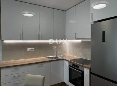 Trosoban stan, Zadar, Voštarnica, najam, 1 €, 56 m2
