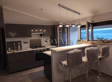 Dvosoban stan, Novi Vinodolski, prodaja, 216000 €, 66 m2