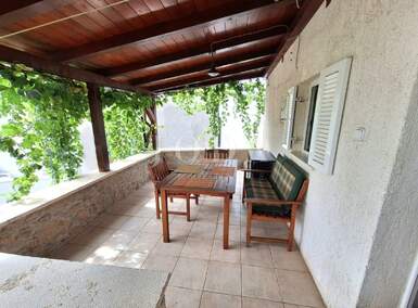 Kuca, Punat, prodaja, 325000 €, 110 m2