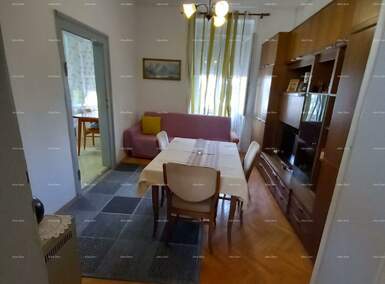 Dvosoban stan, Pula, prodaja, 600 €, 60 m2