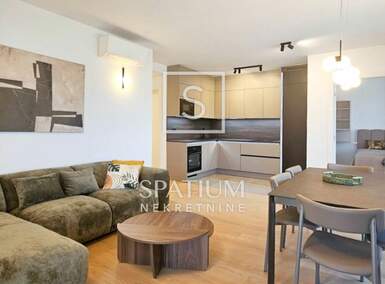 Cetvorosoban stan, Rijeka, Zamet, najam, 2000 €, 107 m2