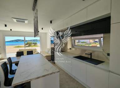 Cetvorosoban stan, Vodice, Srima, prodaja, 630000 €, 107 m2