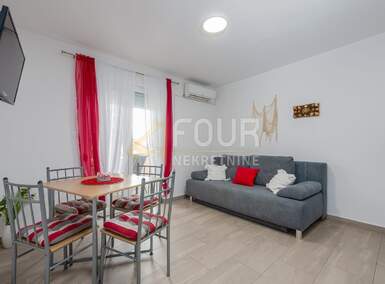 Dvosoban stan, Karlobag, Cesarica, prodaja, 110000 €, 32 m2