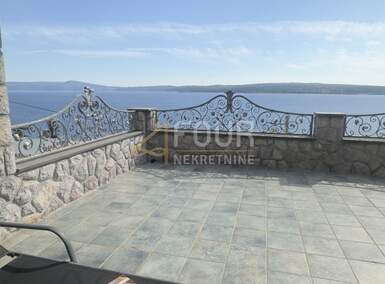 Trosoban stan, Crikvenica, prodaja, 618000 €, 163 m2