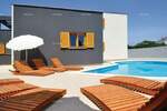 Kuca, Fažana, Valbandon, prodaja, 780000 €, 350 m2
