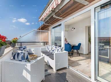 Dvosoban stan, Fažana, Valbandon, prodaja, 299000 €, 87 m2