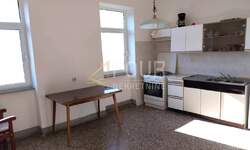 Trosoban stan, Pula, Centar, prodaja, 190000 €, 66 m2