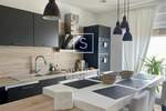 Trosoban stan, Rijeka, Trsat, najam, 1390 €, 67 m2