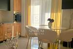 Trosoban stan, Rijeka, Kozala, najam, 850 €, 54 m2