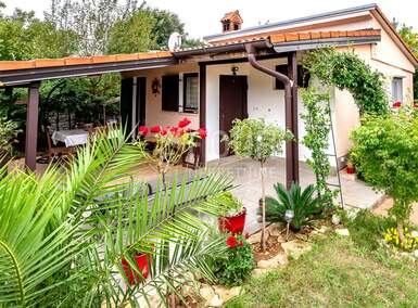 Kuca, Ližnjan, Šišan, prodaja, 229000 €, 66 m2