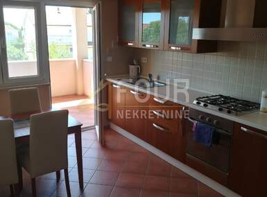 Dvosoban stan, Medulin, najam, 850 €, 48 m2