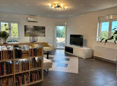 Dvosoban stan, Ližnjan, prodaja, 278000 €, 87 m2