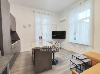 Dvosoban stan, Opatija, Opatija - Centar, prodaja, 375000 €, 40 m2