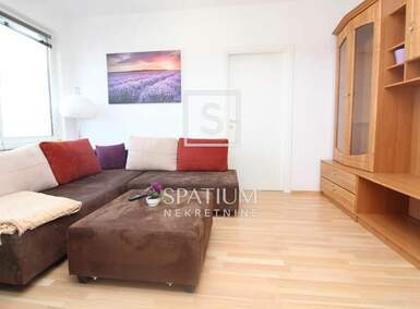 Dvosoban stan, Opatija, Opatija - Centar, najam, 800 €, 51 m2