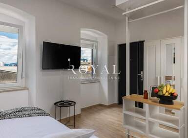 Jednosoban stan, Rijeka, Centar, prodaja, 150000 €, 20 m2