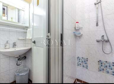 Jednosoban stan, Rijeka, Trsat, najam, 300 €, 28 m2