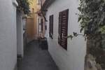 Jednosoban stan, Rijeka, Trsat, najam, 300 €, 28 m2