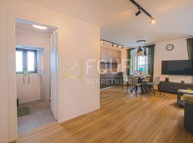 Cetvorosoban stan, Rijeka, Centar, prodaja, 310000 €, 93 m2