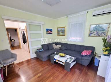 Cetvorosoban stan, Viškovo, prodaja, 240000 €, 84 m2