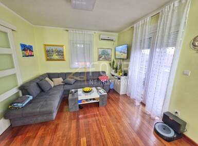 Cetvorosoban stan, Viškovo, prodaja, 240000 €, 84 m2