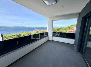 Trosoban stan, Crikvenica, prodaja, 450000 €, 102 m2