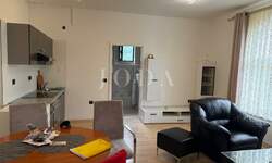 Dvosoban stan, Viškovo, Sroki, prodaja, 210000 €, 53 m2