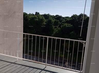 Dvosoban stan, Pula, VERUDA, prodaja, 350000 €, 75 m2
