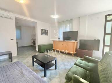 Cetvorosoban stan, Rijeka, Krimeja, najam, 750 €, 100 m2