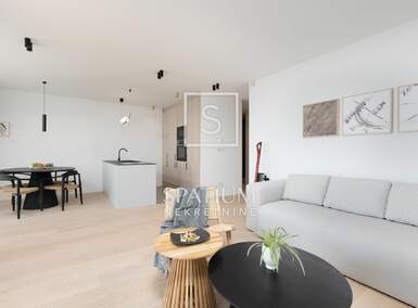 Cetvorosoban stan, Kostrena, Glavani, najam, 2200 €, 93 m2
